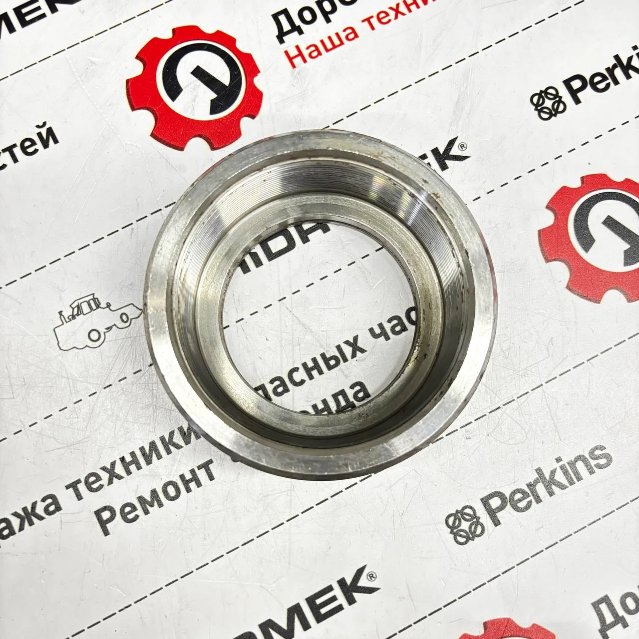 Гайка гидрроцилиндра рукояти HMK 102S Alpha