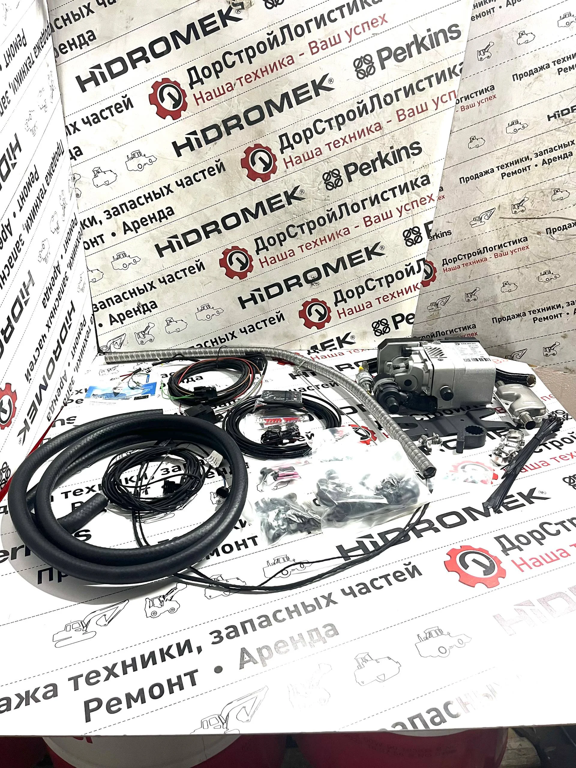 Предпусковой подогреватель WaterHeat WD5 12В + монтажный комплект
