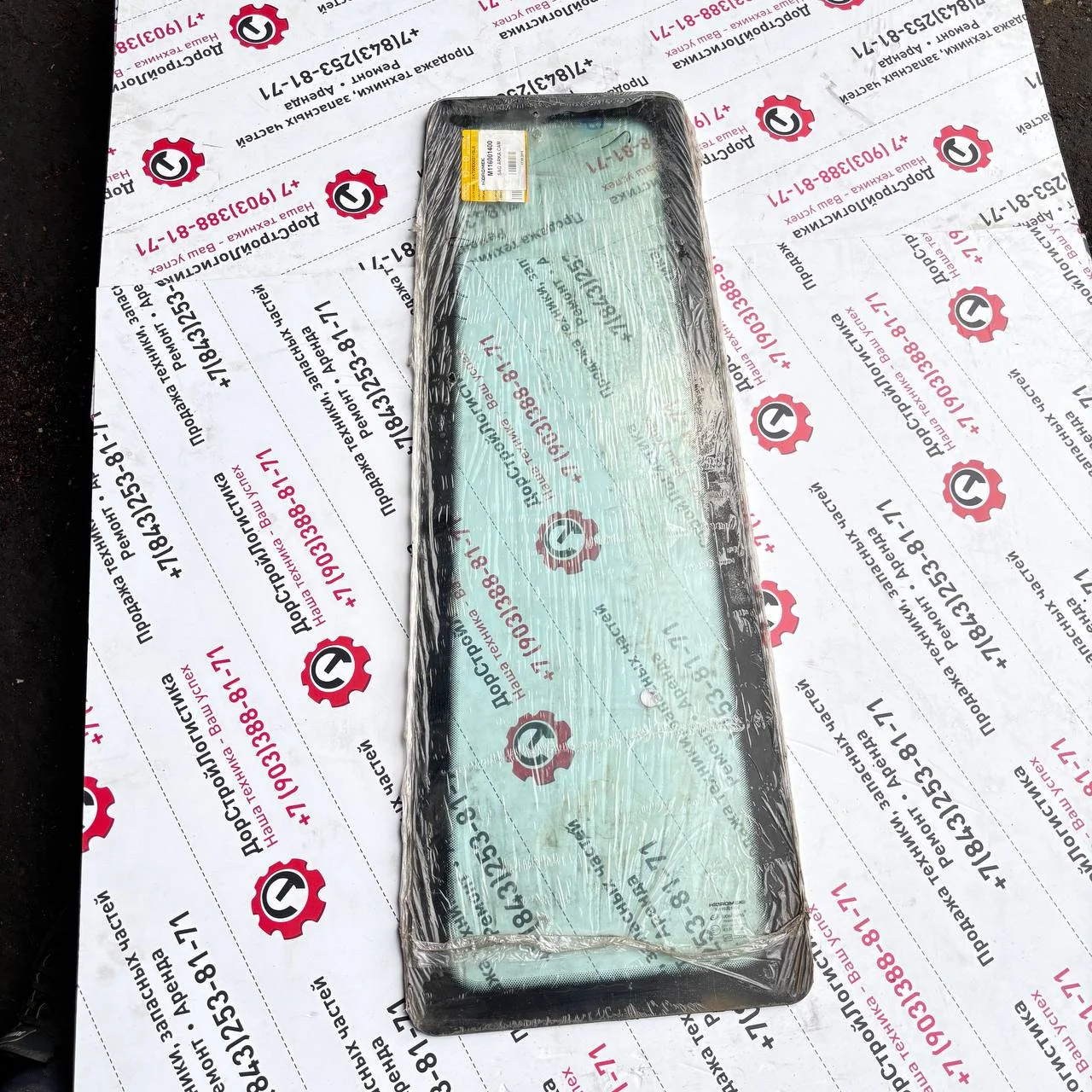 Стекло правое заднее 62ss
