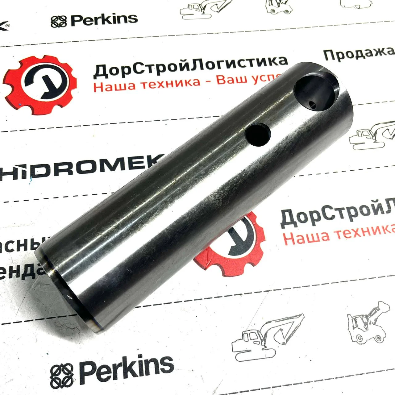 Палец поворота задней стрелы, верхний HIDROMEK