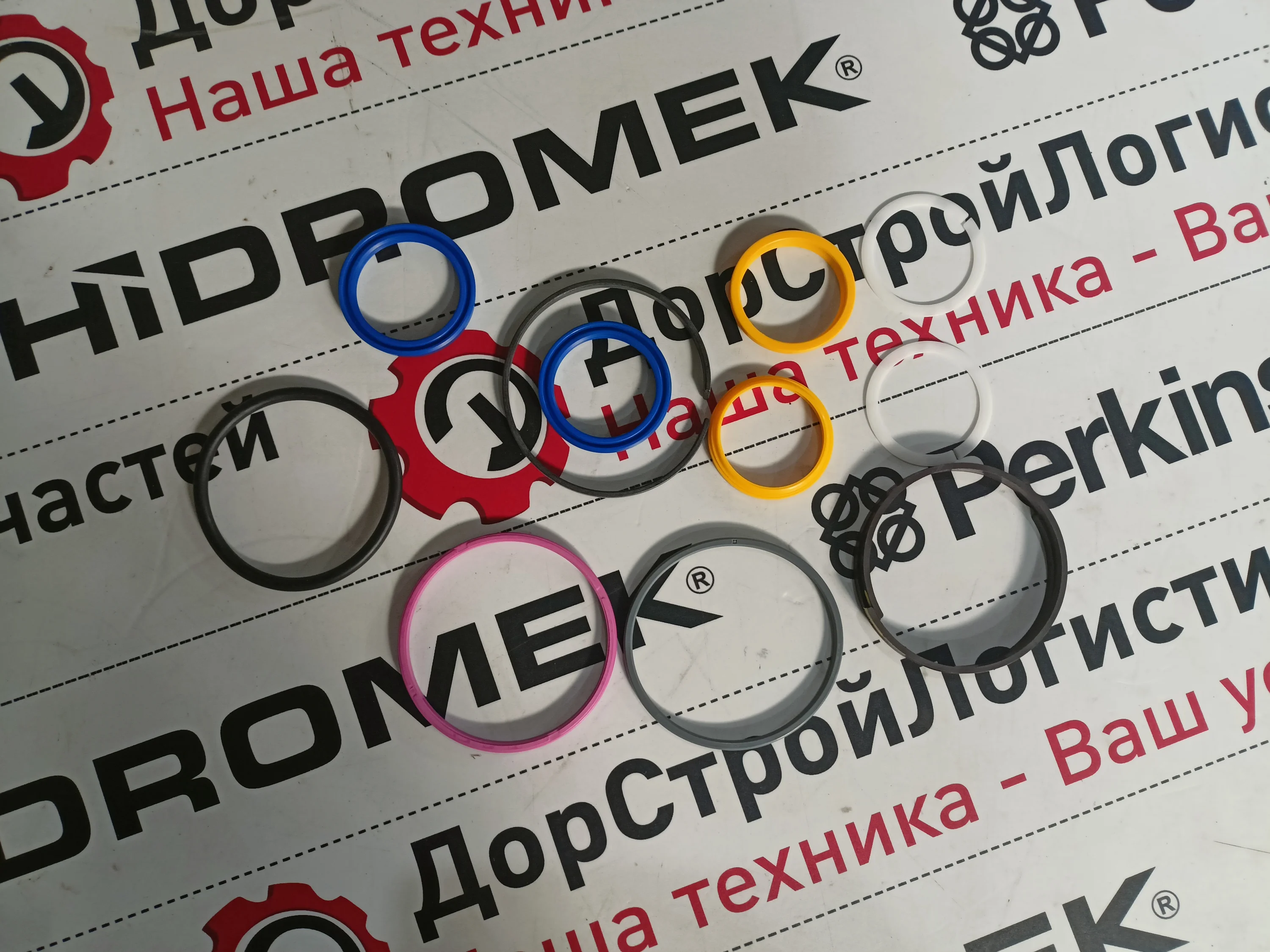 Ремкомплект рулевого цилиндра заднего моста Carraro 401609 / 045931 / S0642620