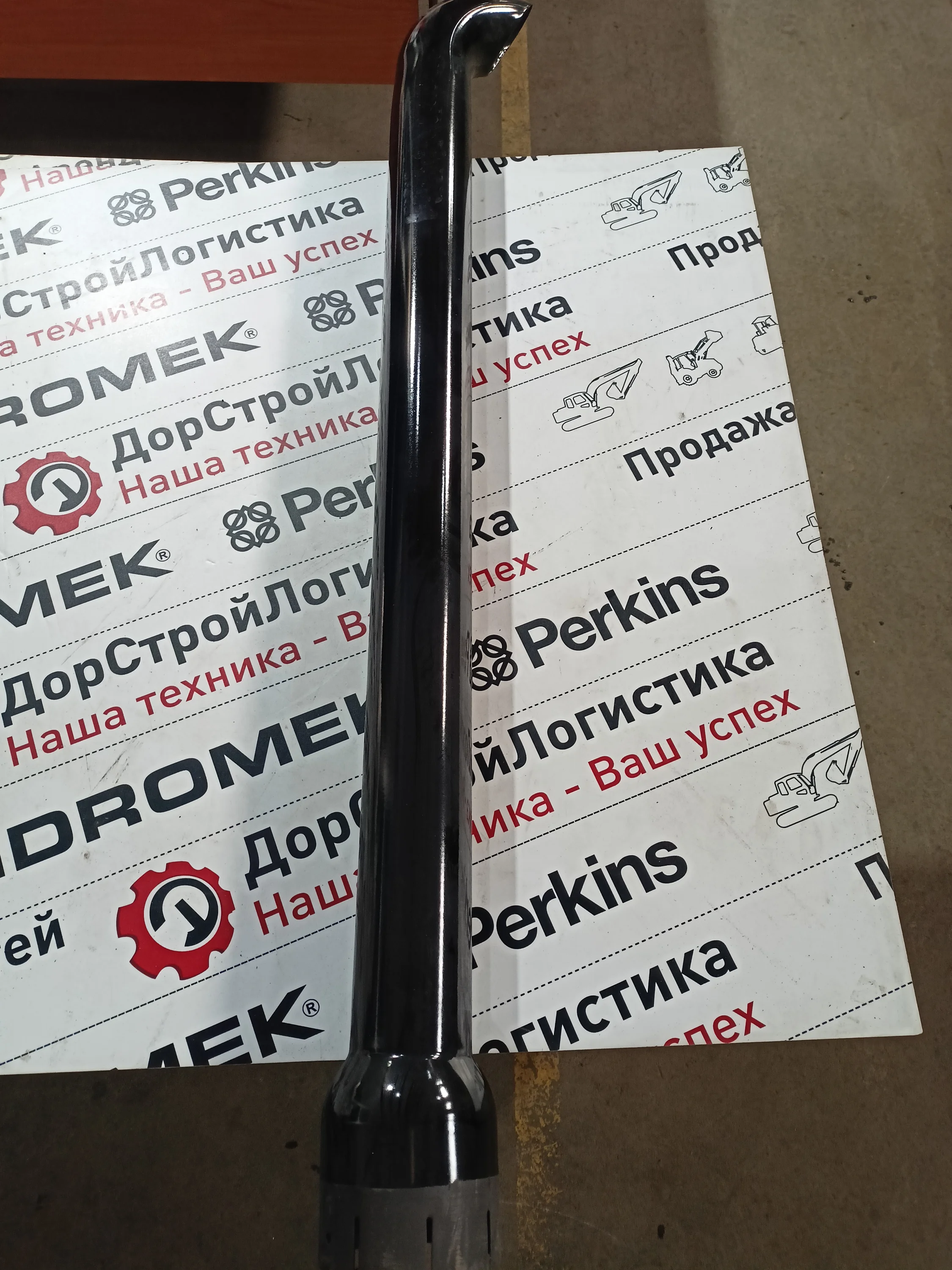 Труба глушителя НМК 102 двс JD