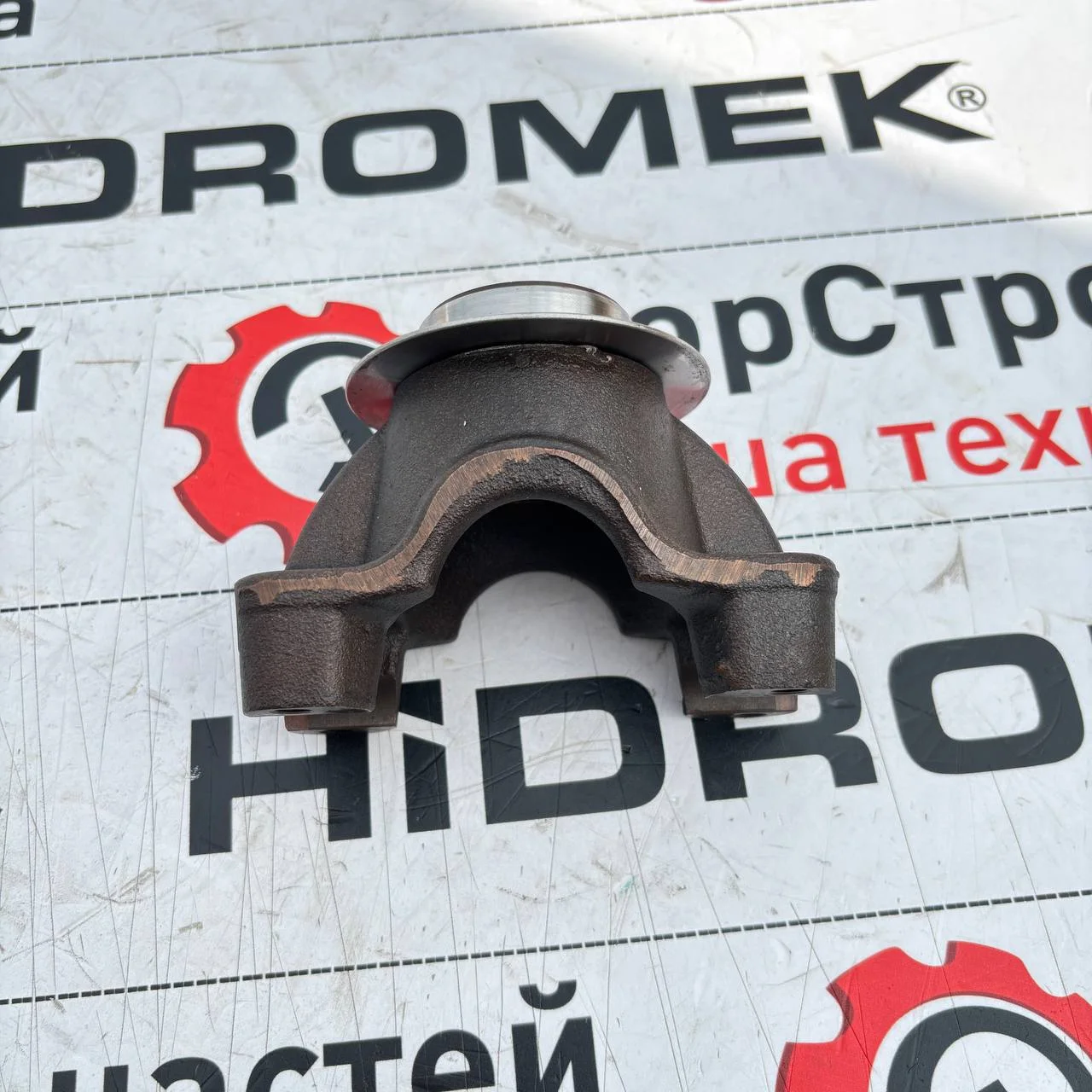 Флянец (хвостовик) переднего моста ZF-2045 / S0642757 / 4475306301